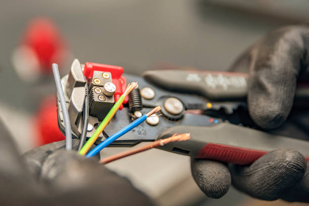 Best Electrician Near Me  in Lone Star, TX